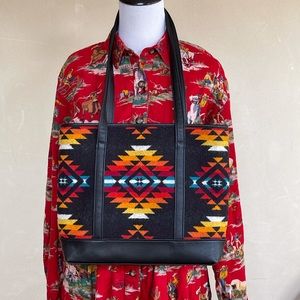 PENDLETON Wool Indian Blanket & Leather Tote Bag